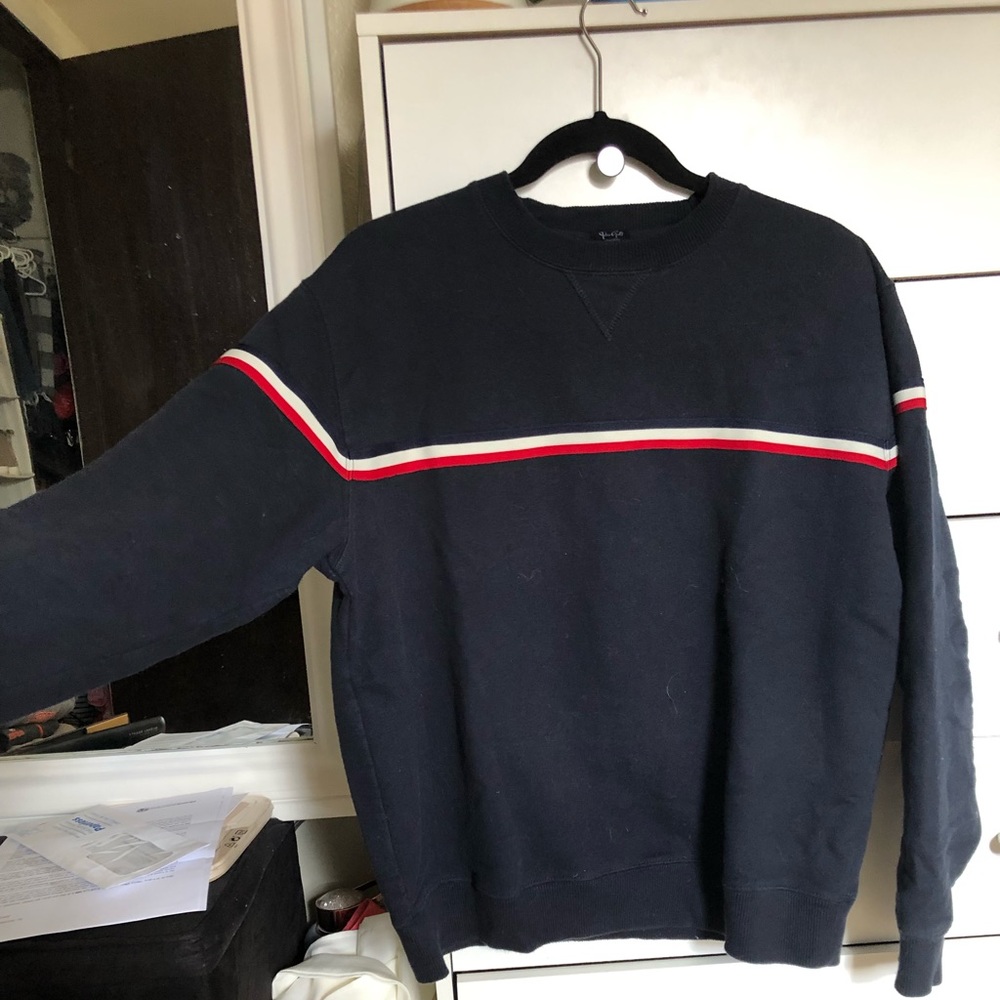 Brandy Melville Sweatshirt